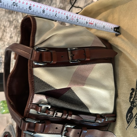 Authentic Burberry Handbag - Picture 6 of 6